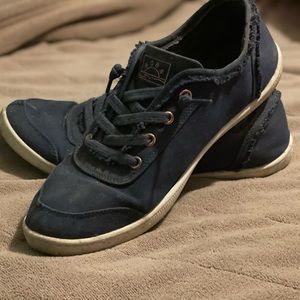 Bobs 7.5 Navy Blue Slip On - very comfortable and stylish